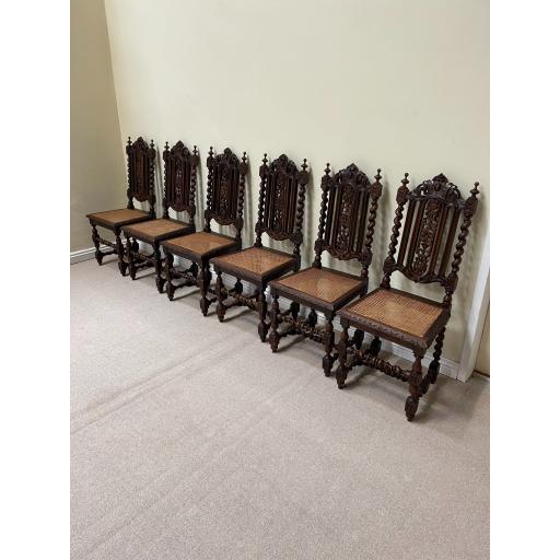 Set of 6 Louis XIII style Dining Chairs
