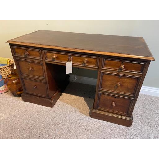 Victorian Knee Hole Desk